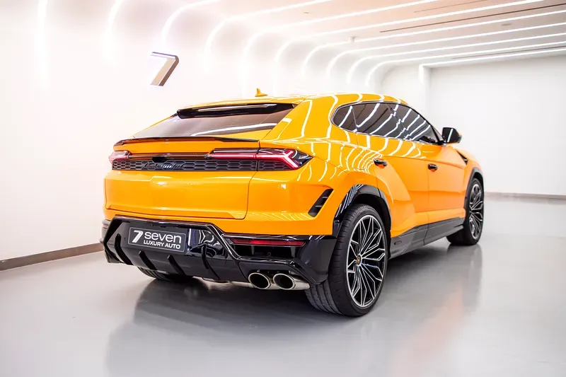 Lamborghini Urus 2025
